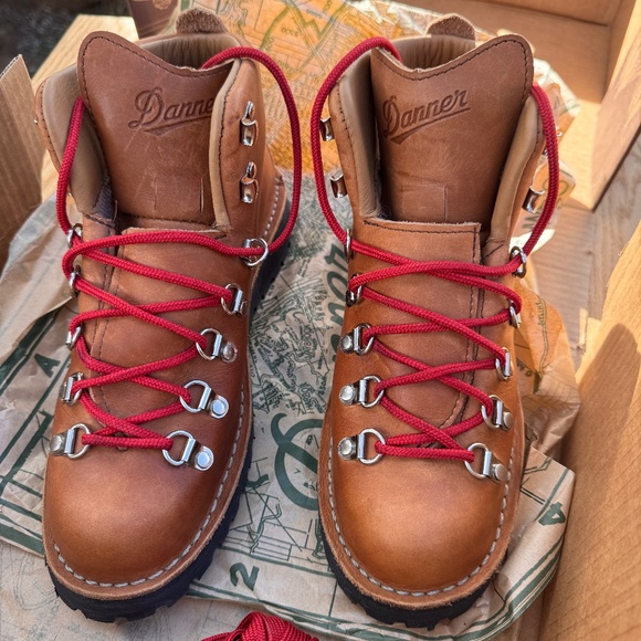 DANNER MOUNTAIN LIGHT CASCADE CLOVIS GORE-TEX (WATERPROOF) - Picture 3 of 6